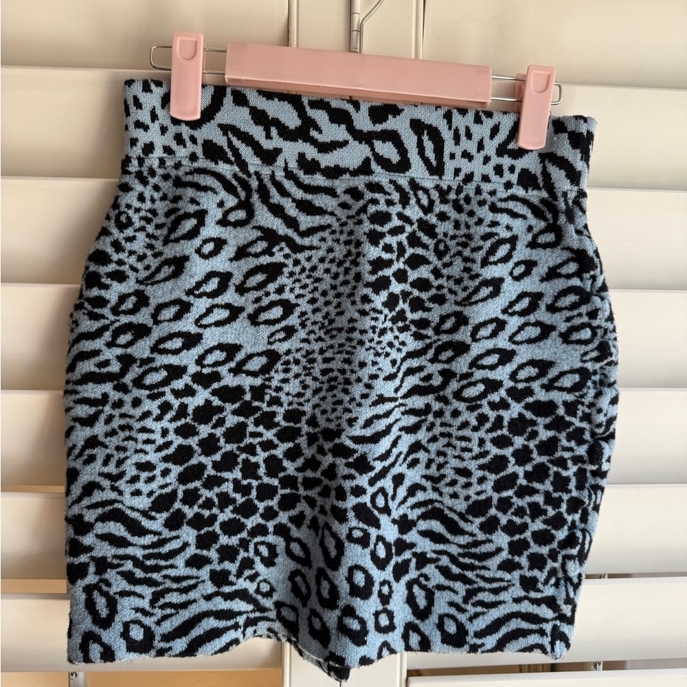 St. John Black and Blue Cheetah Skirt